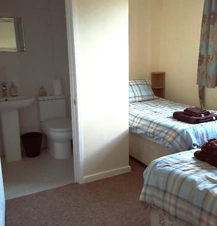 Travellers Retreat Hotel Poole Bagian luar foto